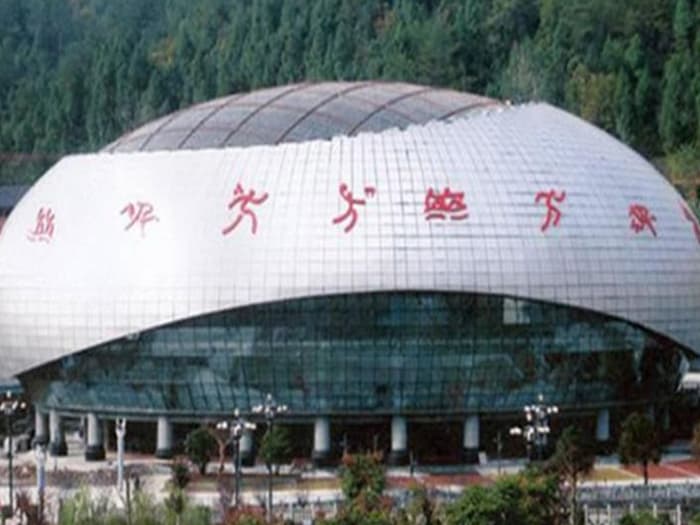 保定体育中心球形网架加工安装